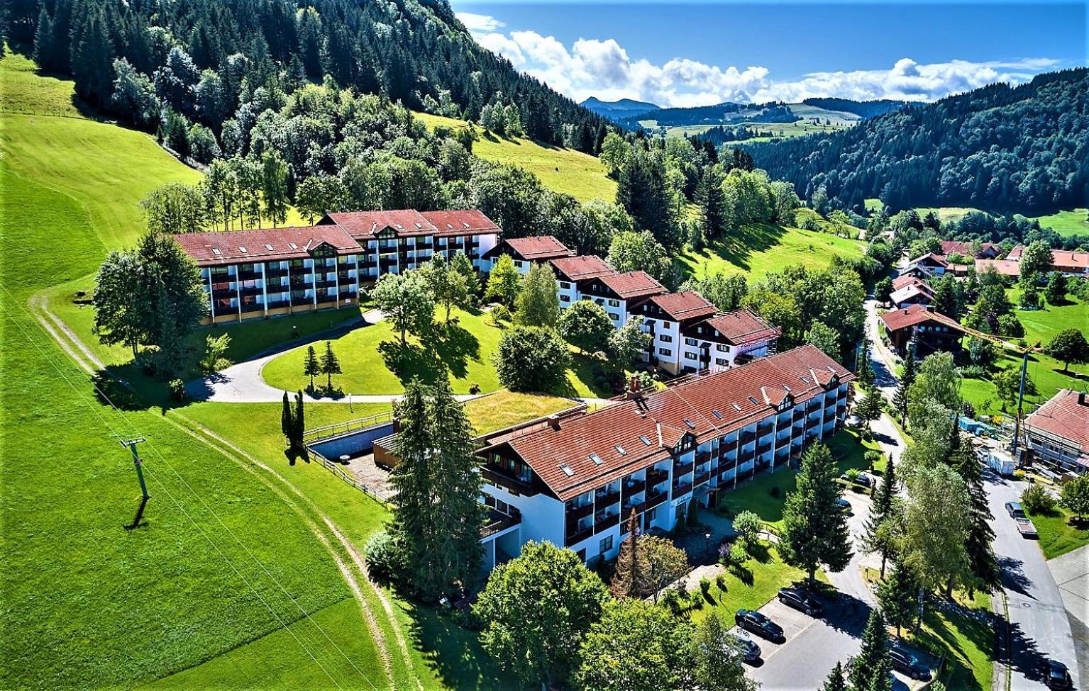 Ferienwohnung Oberallgaeu Ferienpark Mit Schwimmbad ميسين-فيلامس المظهر الخارجي الصورة